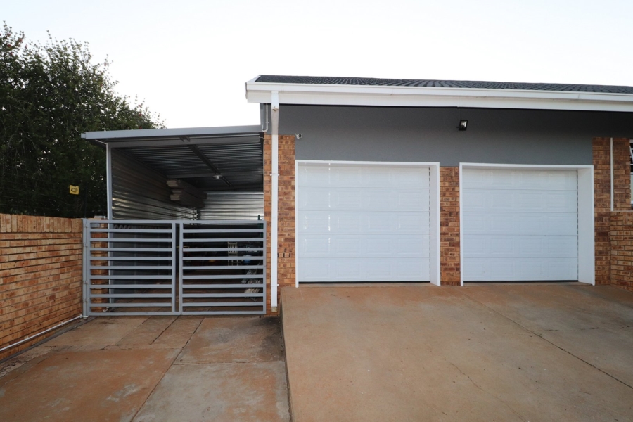 3 Bedroom Property for Sale in Doringkruin North West